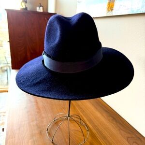 Banana Republic Navy Hat